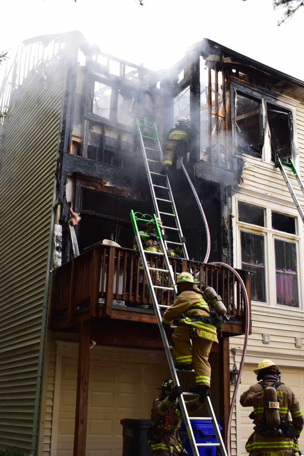 fairlakes fire.jpg